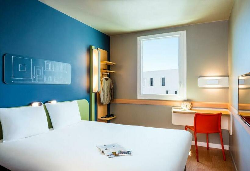 Номер Стандарт, Ibis Budget Saint Quentin Yvelines   Vélodrome