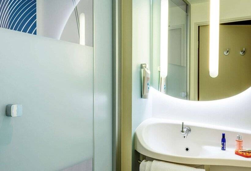Номер Стандарт, Ibis Budget Saint Quentin Yvelines   Vélodrome