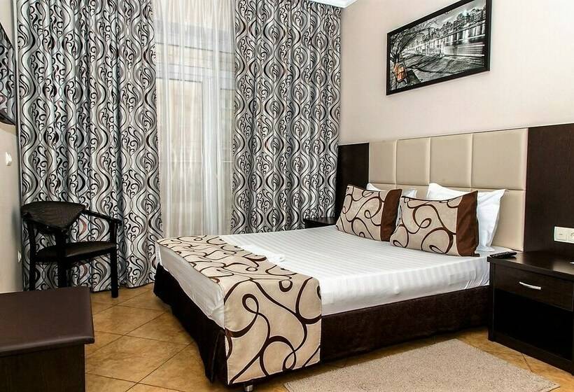Номер Стандарт, Marton Rokossovskogo