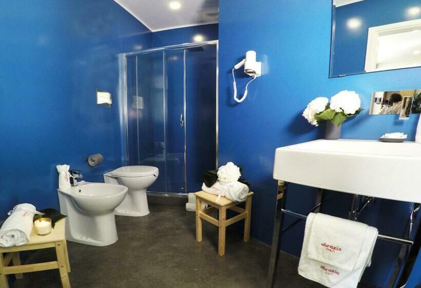 اتاق لوکس یک تخته, Abraxia Guest House