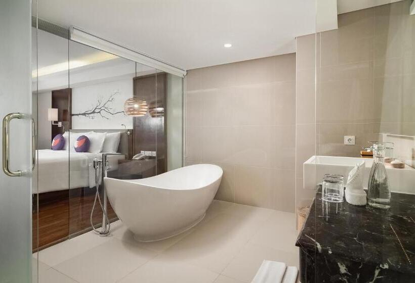 Executive Suite, Fox Hotel Jimbaran Beach