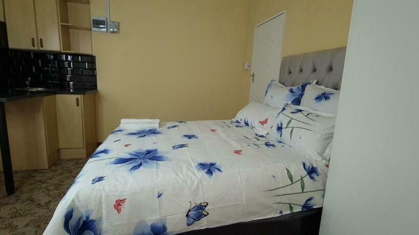 Номер Стандарт, Ojong S Guesthouse Kraaifontein   Eikendel