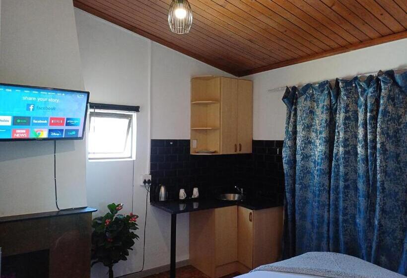 Номер Стандарт, Ojong S Guesthouse Kraaifontein   Eikendel