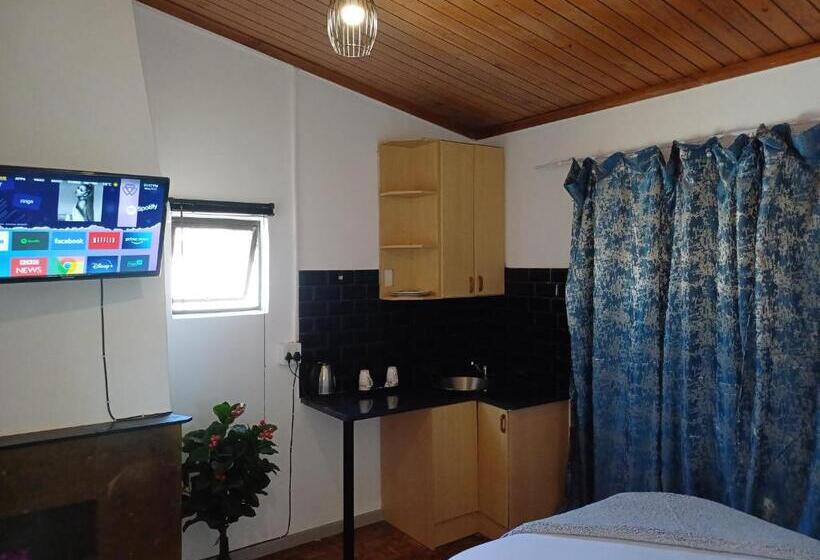 Номер Стандарт, Ojong S Guesthouse Kraaifontein   Eikendel