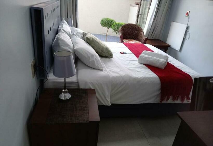 Номер Стандарт, Realjoy Guest Suites