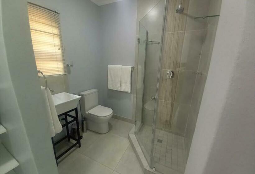 Номер Стандарт, Realjoy Guest Suites