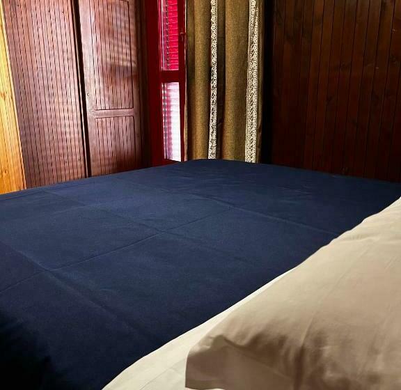 家庭山景房, Bed 100s