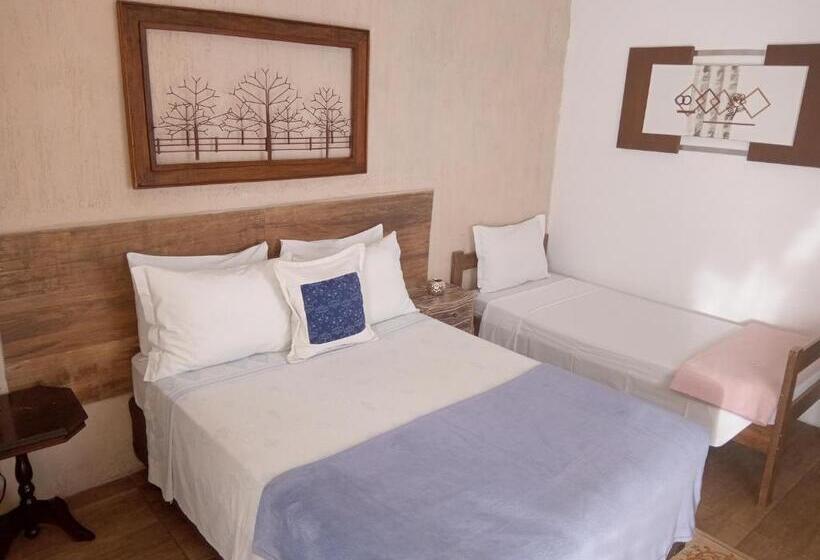 스탠다드 트리플 룸, Pousada Casa Jardim