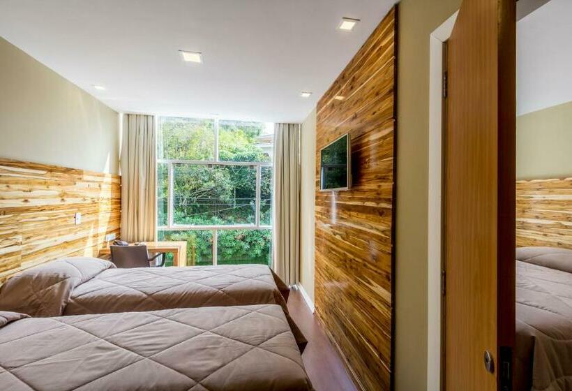 수피리어 룸, Petropolis Inn