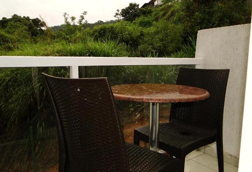 이그제큐티브 룸, Petropolis Inn