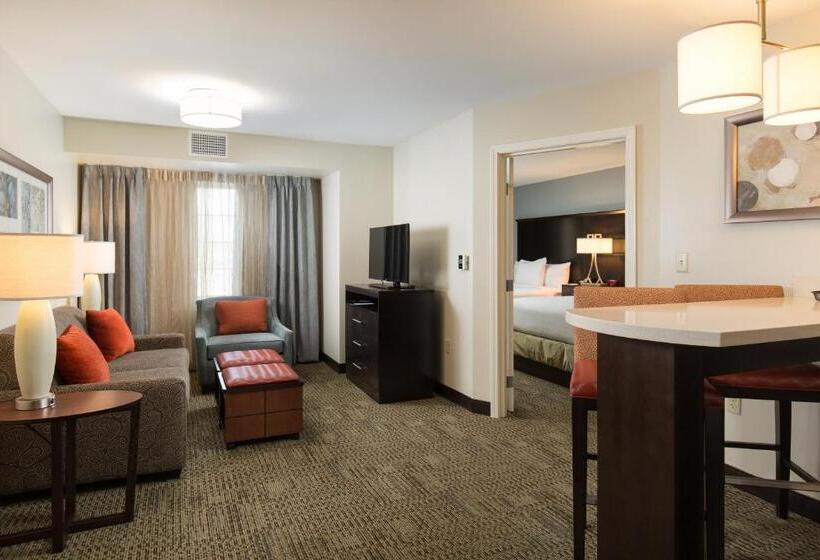 适合残疾人使用的标准间, Staybridge Suites Corona South, An Ihg