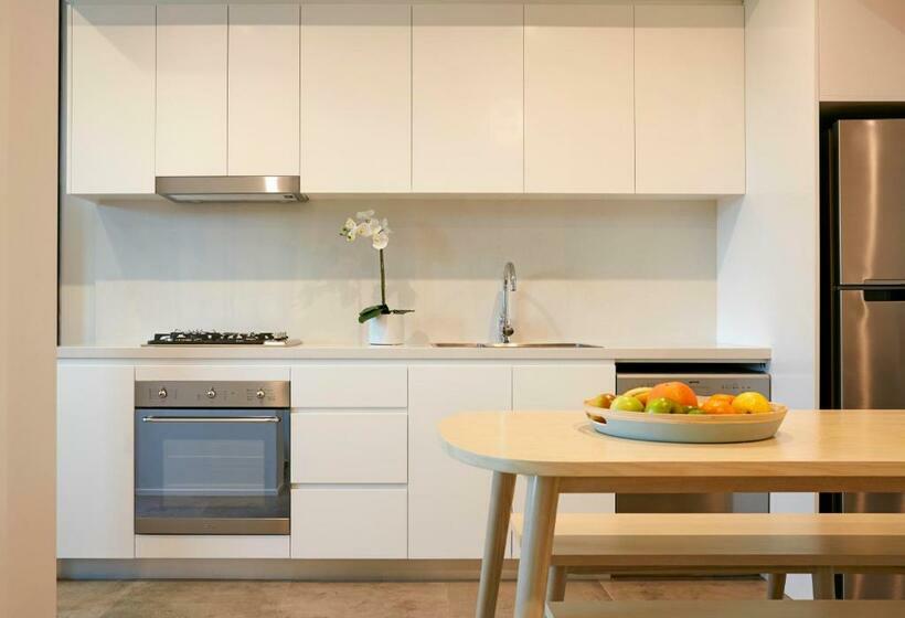 Apartamento 2 Dormitórios, Veriu Camperdown