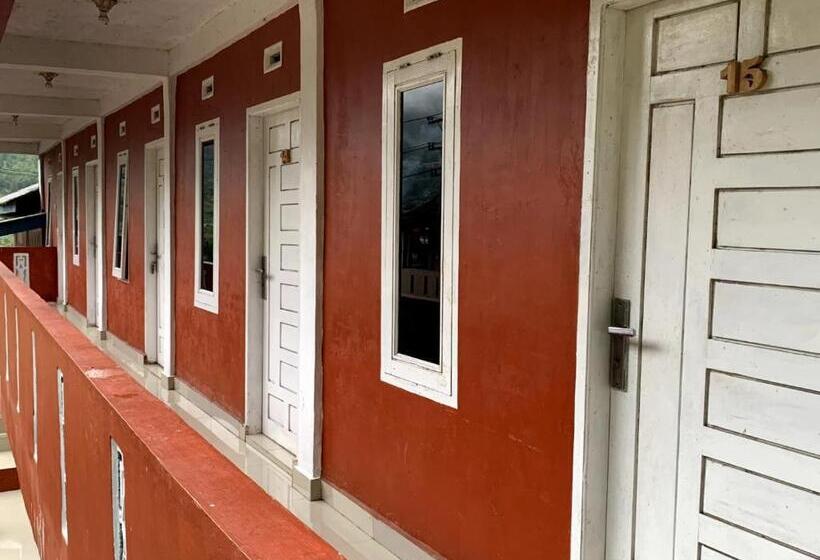 Номер Стандарт, Penginapan Gindo Sidebuk Debuk Berastagi Redpartner