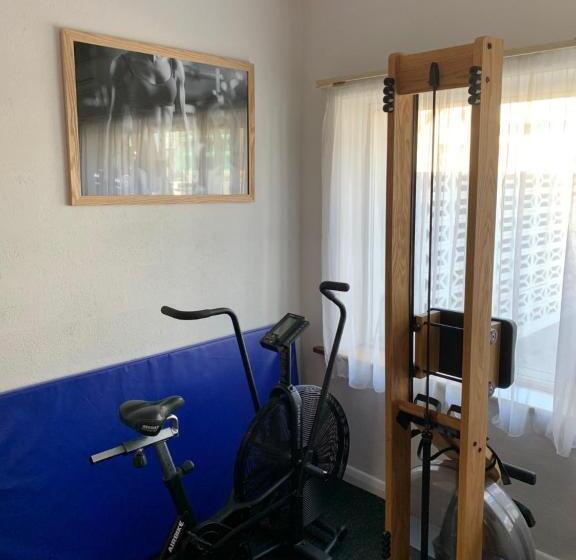패밀리 스위트, Hello Adelaide Motel And Apartments