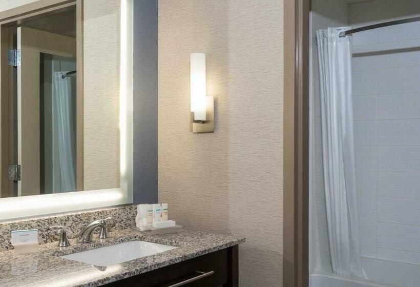 스탠다드 스튜디오 킹침대, Homewood Suites By Hilton Grand Rapids Downtown
