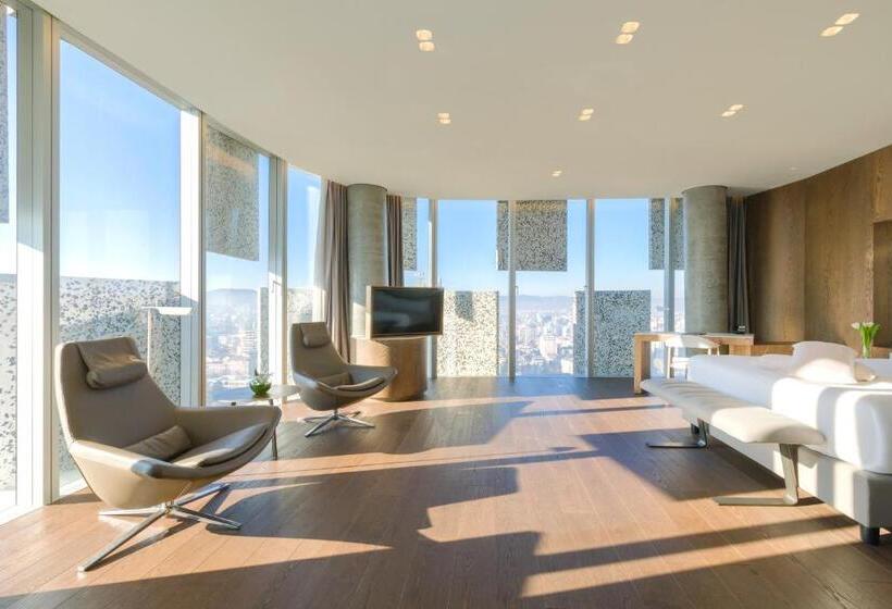 디럭스 룸 도시 전망, Maritim Hotel Plaza Tirana