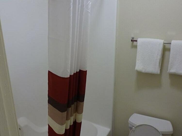 Номер Superior, Red Roof Inn Indianapolis  Castleton