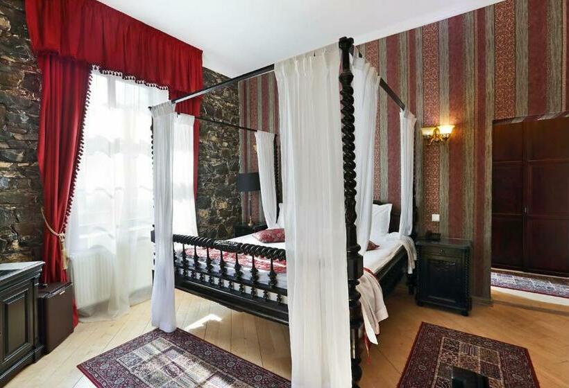 Quarto Deluxe, Regal 1880