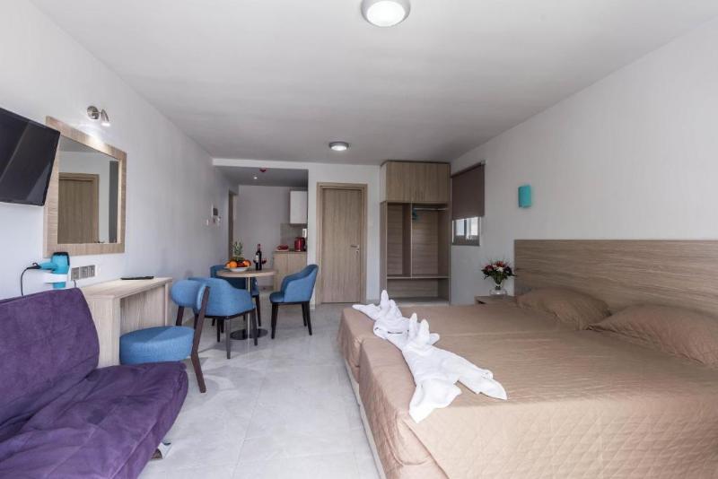Escritório Superior, Paul Marie Hotel Apartments