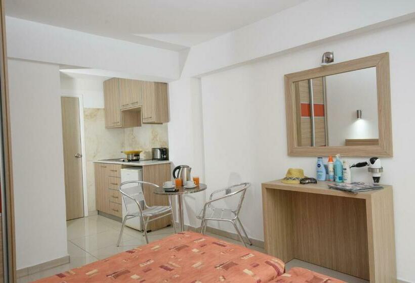 Escritório Estándar, Paul Marie Hotel Apartments
