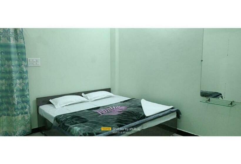 Номер Deluxe, Jai Shree Mahakal Guest House, Ujjain