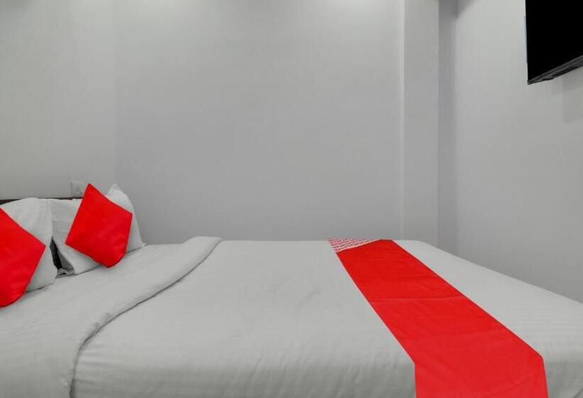 اتاق کلاسیک سه تخته, Super Oyo Flagship Prime Residency