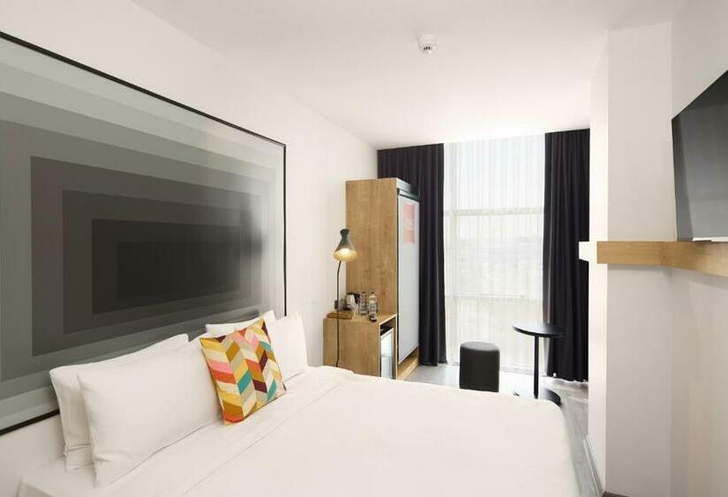 Номер Superior Кровать Кинг, Ibis Istanbul Airport