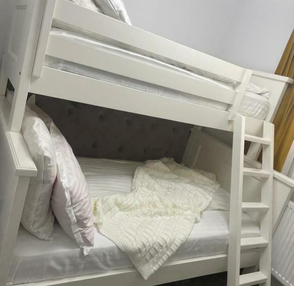 디럭스 패밀리 룸, Pensiunea Alexolar New One
