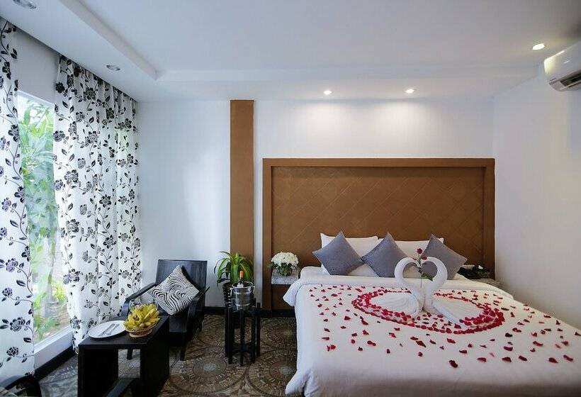 Люкс Повышенной Комфортности, Fancy Boutique Villa