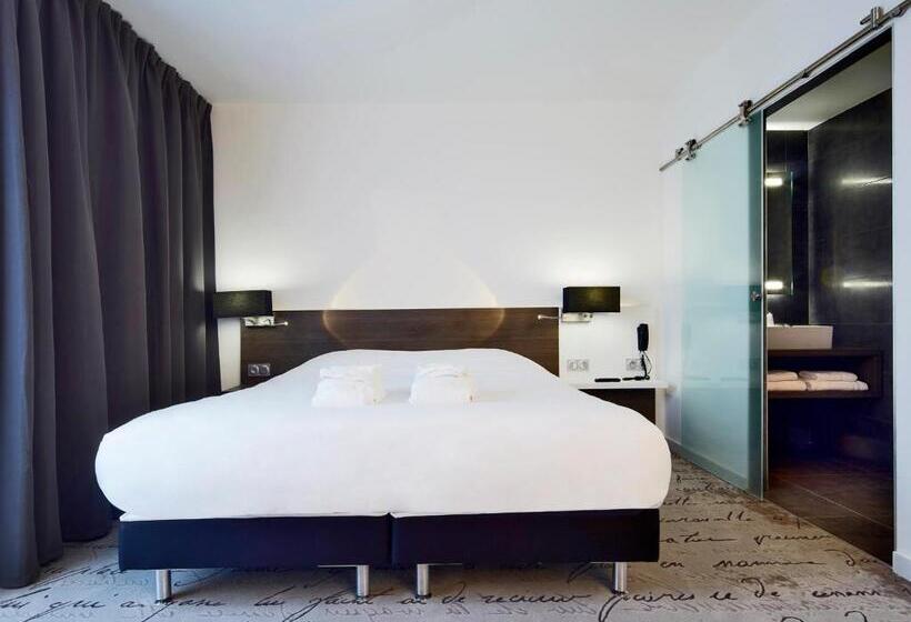 اتاق استاندارد چهار تخته, Kyriad Troyes Centre