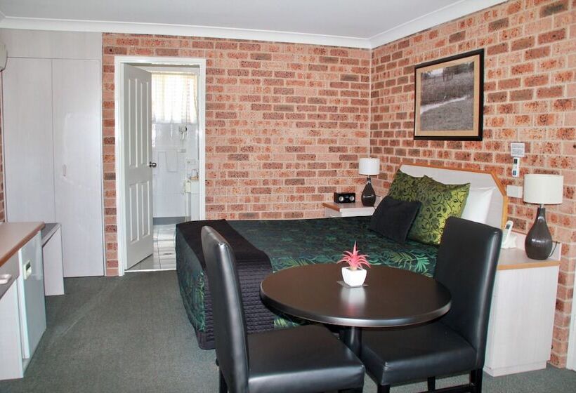 Номер Deluxe, Town And Country Motor Inn