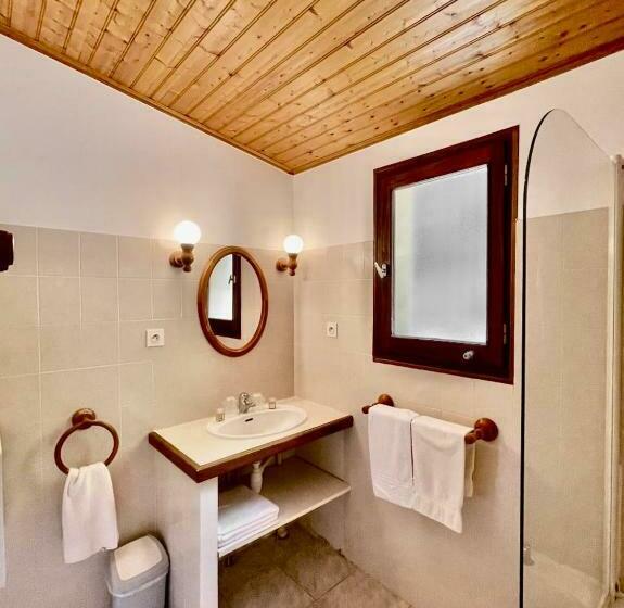 Семейный Номер, Ferme Auberge Du Roc