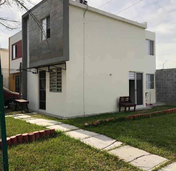 １ベッドルームアパートメント, Suites Apodaca