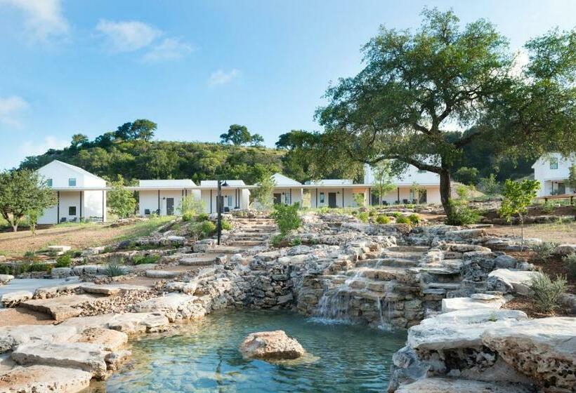 Хижина, Contigo Ranch Fredericksburg