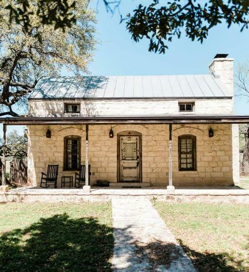 Люкс Deluxe Кровать Кинг, Contigo Ranch Fredericksburg