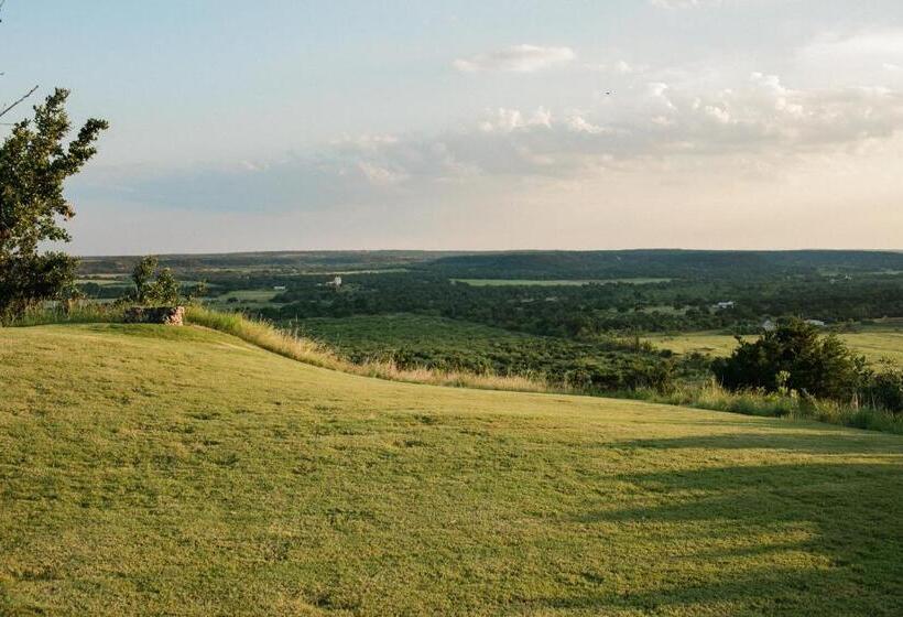 Вилла 3 Спальни, Contigo Ranch Fredericksburg