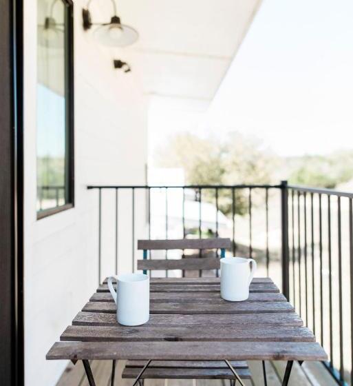 Хижина, Contigo Ranch Fredericksburg