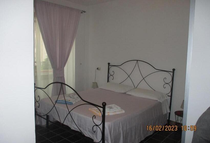 Номер Стандарт с Балконом, Guest House Santa Rosalia