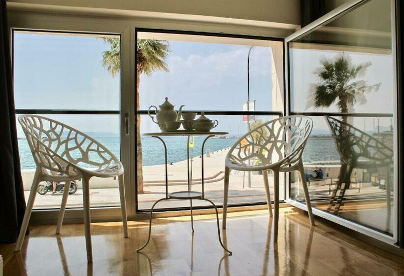 Номер Deluxe Вид на Море, Galeria Valeria Seaside Downtown   Mag Quaint & Elegant Boutique Hotels