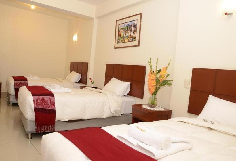 스탠다드 트리플 룸, Casa Real Hoteles