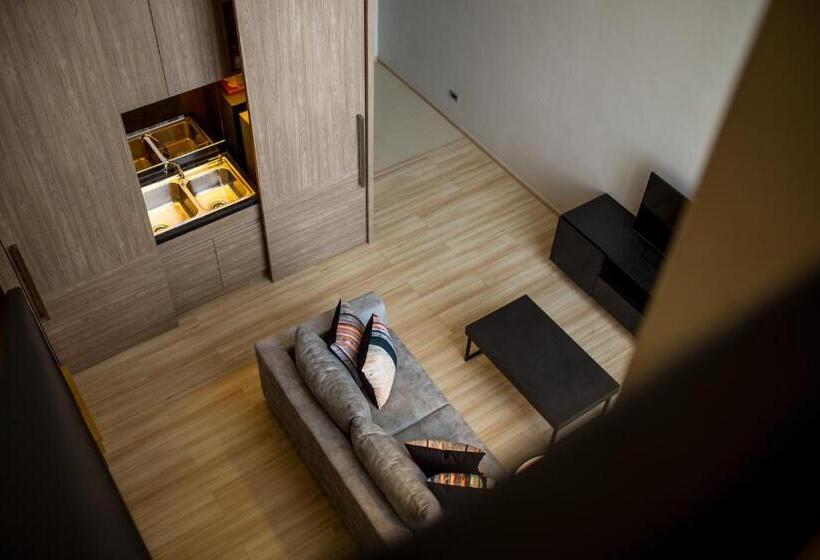 Апартаменты Дюплекс 2 Спальни, Hyde Park Chiangmai