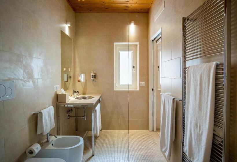سوییت دوبلکس, La Fiermontina Luxury Home