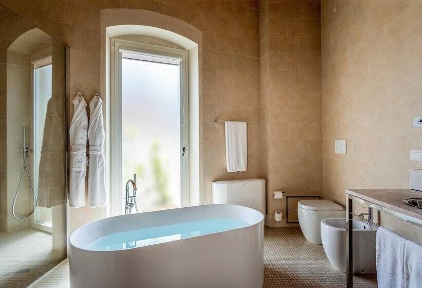 سوییت جونیور, La Fiermontina Luxury Home