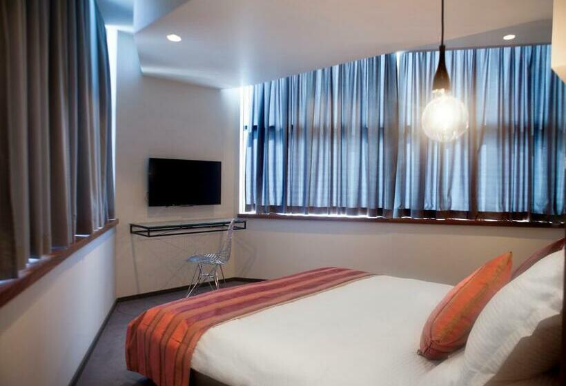 Junior Suite, Russia