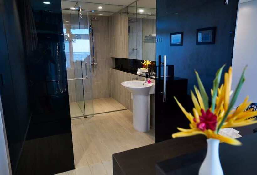 اتاق استاندارد با چشم‌انداز دریا, Taumeasina Island Resort