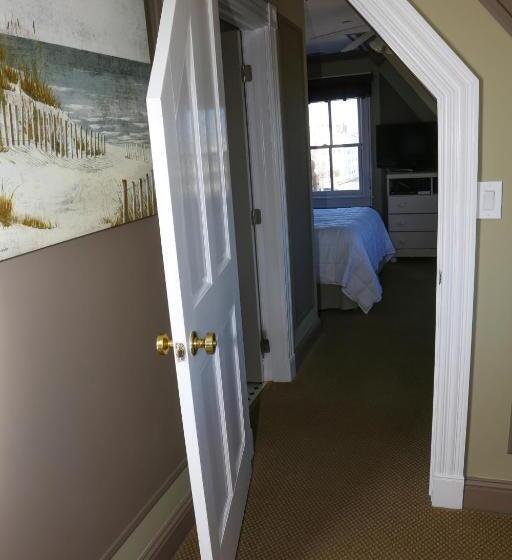 جناح, The Ocean Plaza