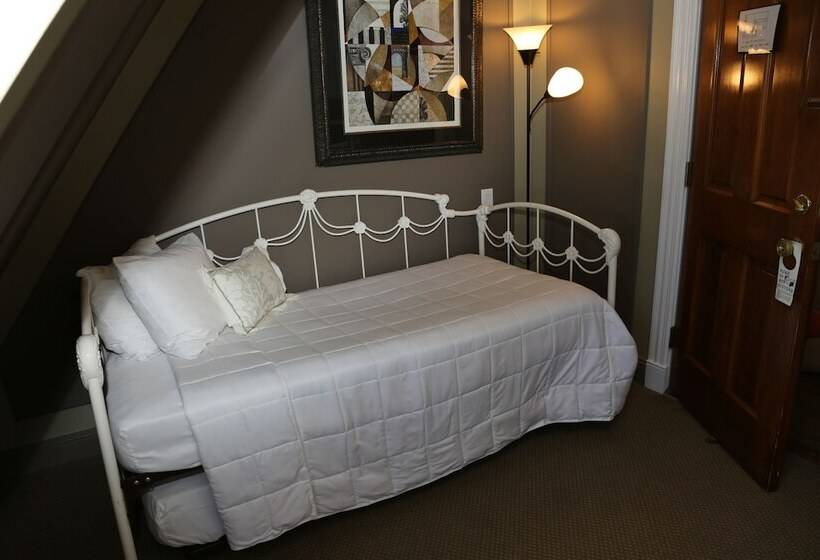 جناح, The Ocean Plaza