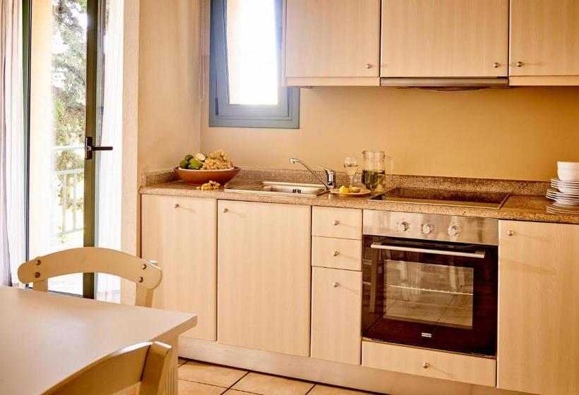 Family Suite, Village Heights Resort