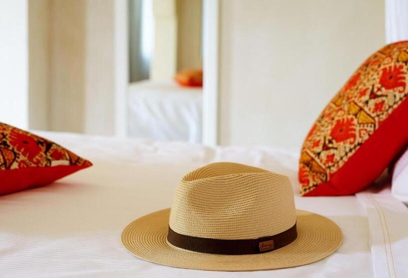 Люкс Семейный 2 Спальни, Village Heights Resort