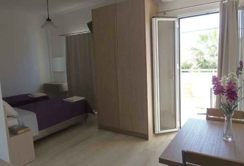 Студия Стандарт, Angelica Studios And Apartments